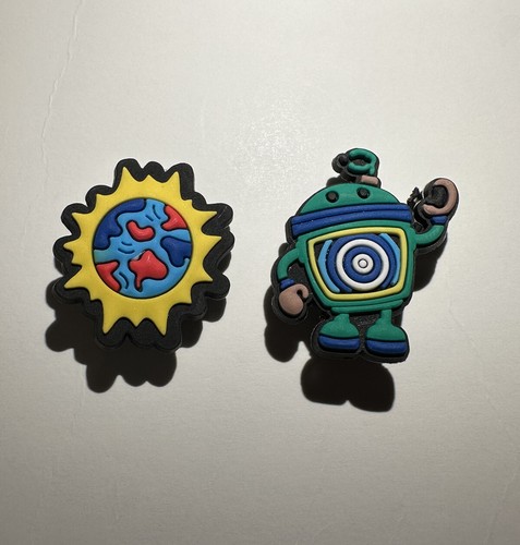 Space robot and planet - robot,