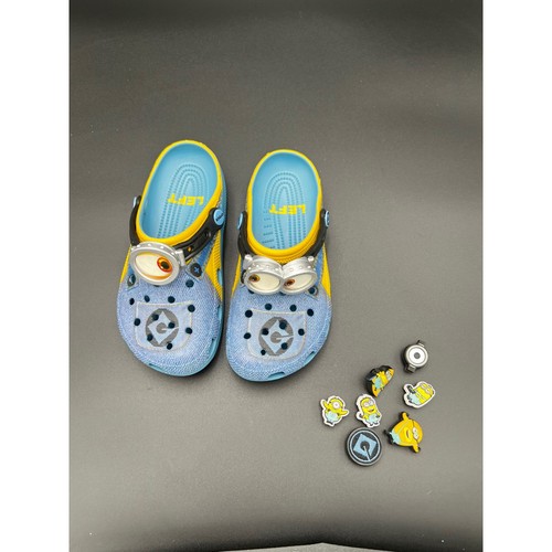 Crocs minions classic clogs - minions,