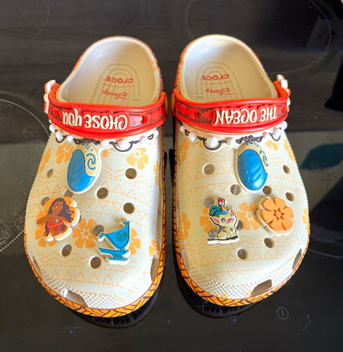 Crocs disney moana classic - crocs,